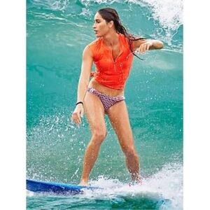 ATHLETA Pacifica Orange Rash Guard Swim Tee Sz XXS